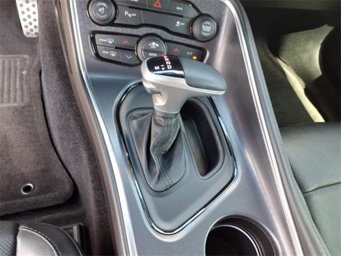 Used 2016 Dodge Challenger SXT Plus image 17