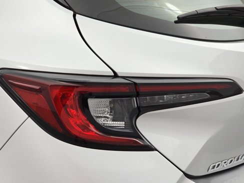 Used 2024 Toyota Corolla SE image 32