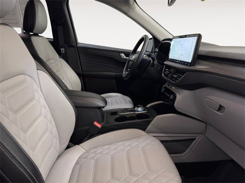 Used 2023 Ford Escape SE w/ PHEV Premium Package image 21