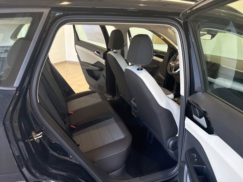 New 2025 Volkswagen Taos S image 14