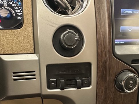 Used 2014 Ford F150 Lariat w/ Equipment Group 502A Luxury image 28
