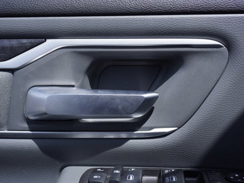 Certified 2022 RAM 1500 Lone Star image 11