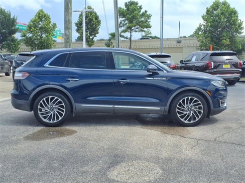 Used 2020 Lincoln Nautilus Reserve image 21