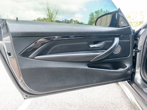 Used 2020 BMW M4 Coupe w/ Competition Package image 44