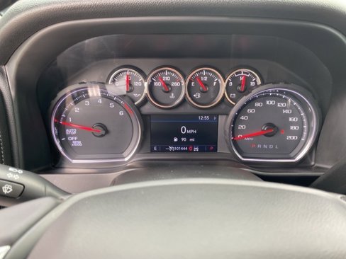 Used 2019 Chevrolet Silverado 1500 RST image 11