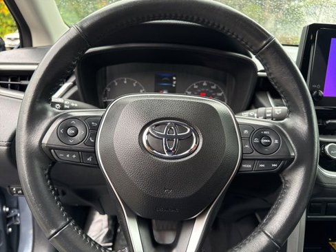 Certified 2023 Toyota Corolla Cross LE image 15