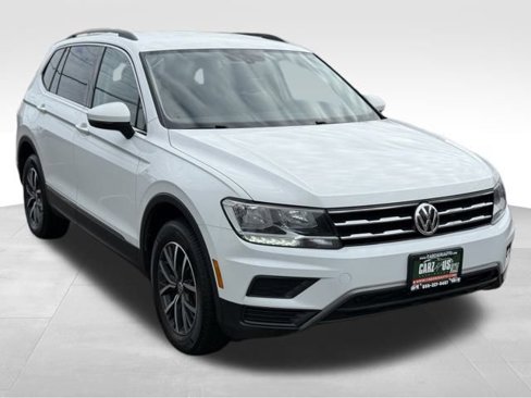 Used 2020 Volkswagen Tiguan SE image 4