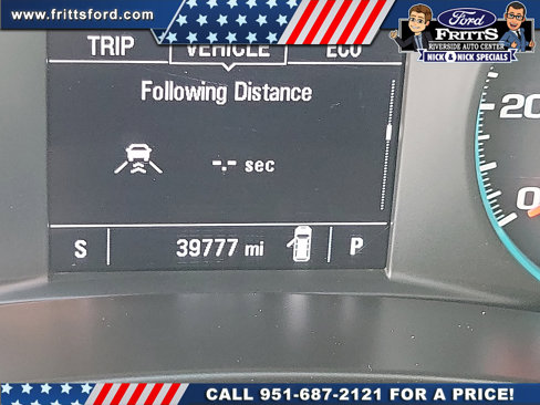 Used 2021 Chevrolet Equinox LS w/ LS Convenience Package image 2