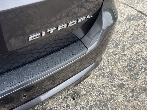 Used 2018 Dodge Durango Citadel w/ Technology Group image 36