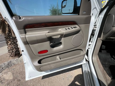 Used 2003 Dodge Ram 2500 Truck SLT image 13
