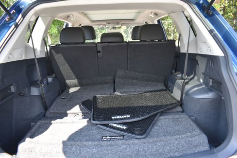 Used 2019 Volkswagen Tiguan S image 26