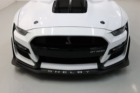 Used 2022 Ford Mustang Shelby GT500 w/ Technology Package image 57