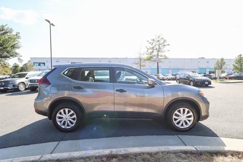 Used 2020 Nissan Rogue S image 16