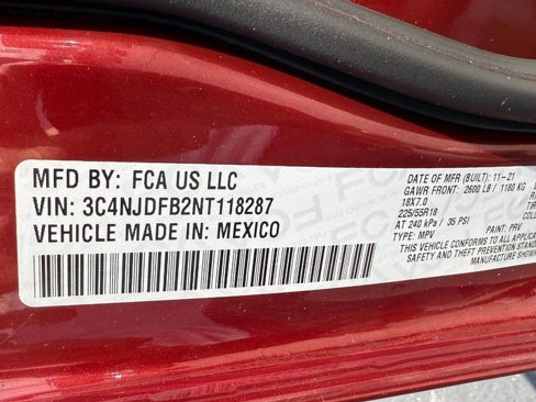 Used 2022 Jeep Compass Latitude image 22