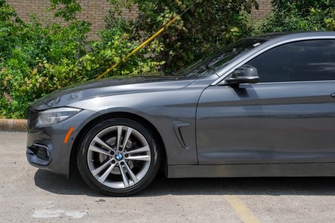 Used 2019 BMW 430i Coupe w/ Executive Package image 17