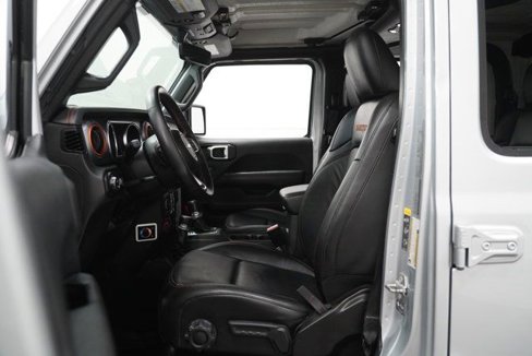 Used 2022 Jeep Gladiator Mojave image 2