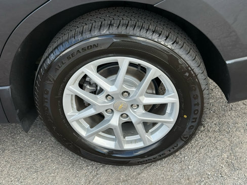 Used 2023 Chevrolet Equinox LT image 30