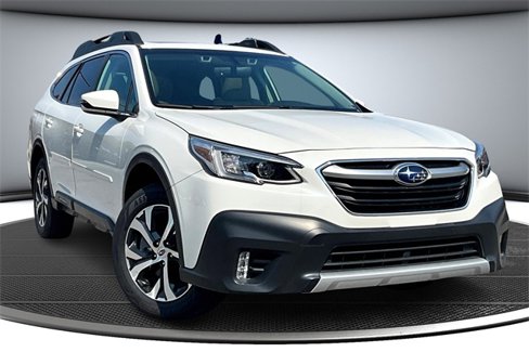 Used 2022 Subaru Outback Limited image 3