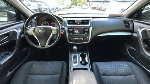 Used 2017 Nissan Altima 2.5 SV image 27