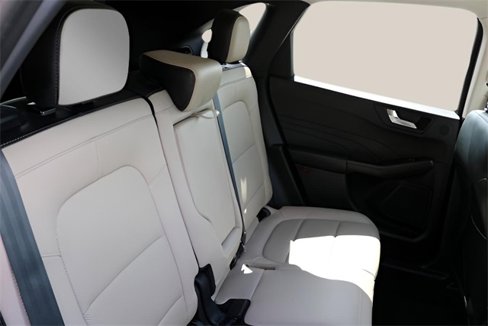 Used 2021 Ford Escape Titanium image 16
