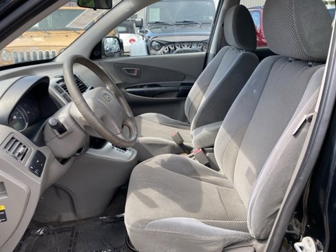 Used 2009 Hyundai Tucson SE image 9