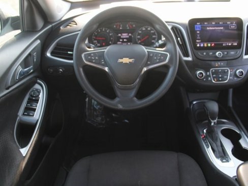 Used 2023 Chevrolet Malibu LT image 5