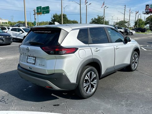 Used 2023 Nissan Rogue SV image 6