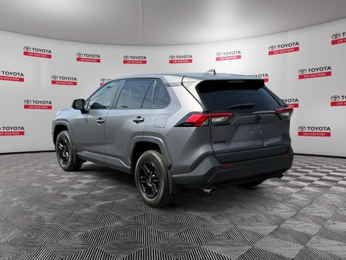 Certified 2022 Toyota RAV4 LE image 3
