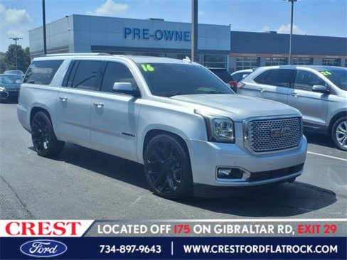 Used 2016 GMC Yukon XL Denali image 1