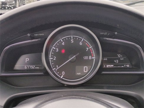 Used 2017 MAZDA MAZDA3 Grand Touring image 26