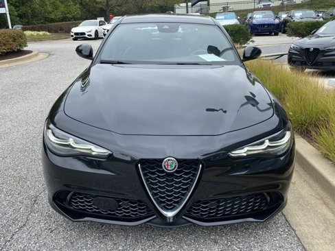 Used 2024 Alfa Romeo Giulia Ti image 3