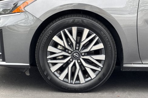 Certified 2024 Nissan Altima 2.5 SV image 31