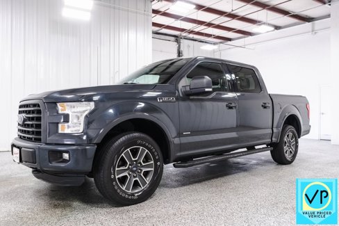 Used 2016 Ford F150 XLT w/ Equipment Group 302A Luxury image 3