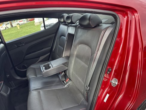 Used 2017 Hyundai Elantra Sport image 22