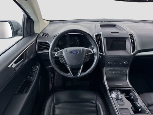Used 2020 Ford Edge SEL image 22