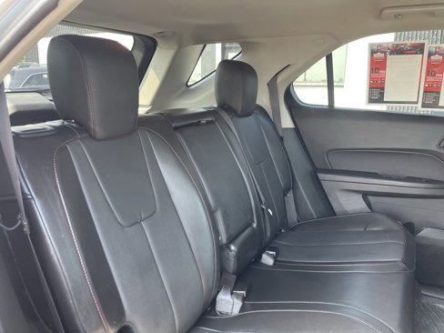 Used 2017 Chevrolet Equinox Premier w/ Enhanced Convenience Package image 31