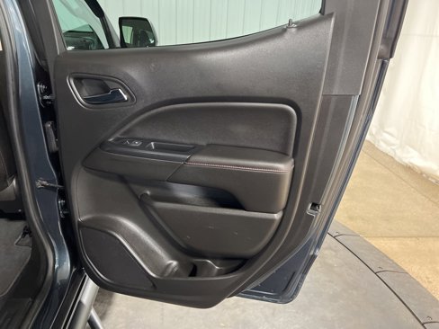 Used 2019 GMC Canyon All Terrain w/ Trailering Package image 18