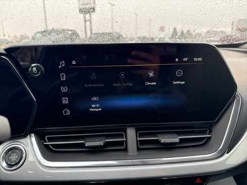 New 2025 Chevrolet Trax LT w/ Driver Confidence Package image 17