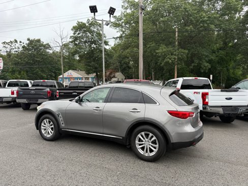 Used 2011 INFINITI FX35 AWD image 4