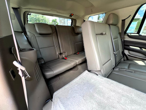 Used 2019 Chevrolet Tahoe LT w/ Luxury Package image 14
