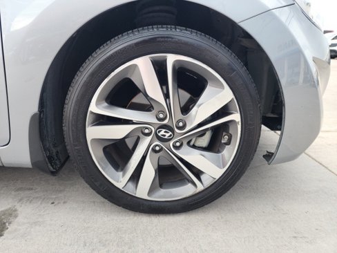 Used 2015 Hyundai Elantra Limited w/ Option Group 05 image 14