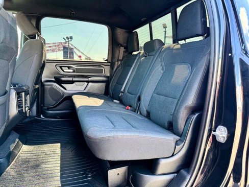 Used 2019 RAM 1500 Big Horn image 13