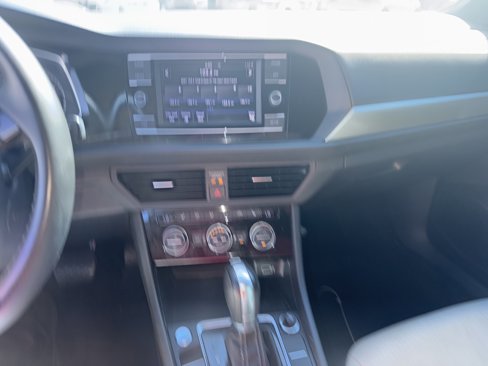 Used 2019 Volkswagen Jetta R-Line image 6