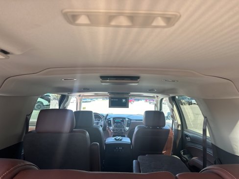 Used 2017 Chevrolet Suburban Premier image 29