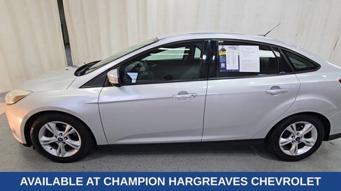 Used 2014 Ford Focus SE w/ SE Winter Package image 7