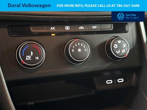 Certified 2022 Volkswagen Jetta Sport image 20