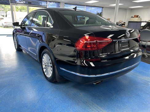 Used 2016 Volkswagen Passat 1.8T SE image 21