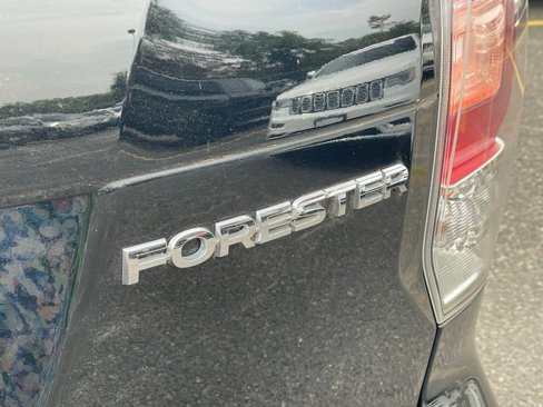 Used 2018 Subaru Forester 2.5i Premium w/ All-Weather Package image 28