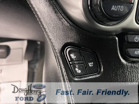 Used 2015 Chevrolet Suburban LTZ image 51