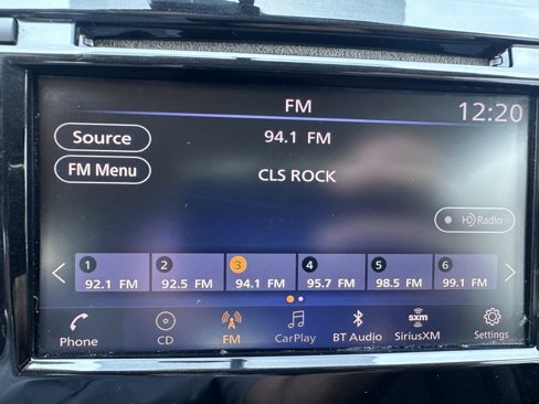 Used 2018 Nissan Rogue SV w/ Premium Package image 12